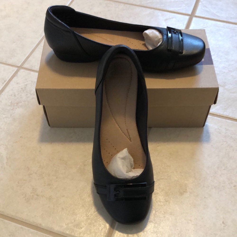 Clarks Blanche West Leather Shoes